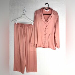 Victoria’s Secret Y2K satin long pajama set peach pink size S